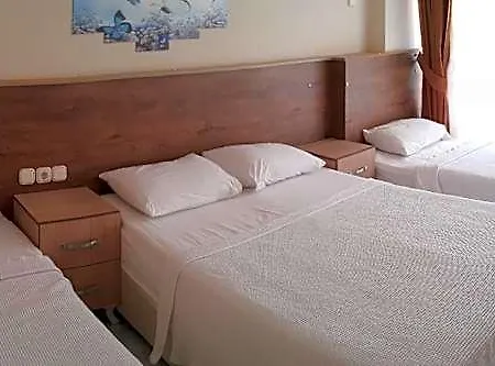 Ozgun Hotell Kusadası