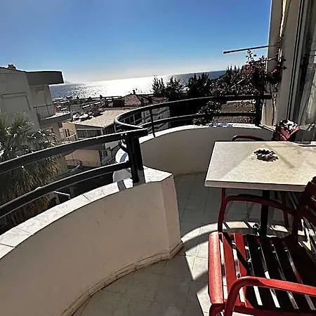 Hotell Ozgun Kusadası