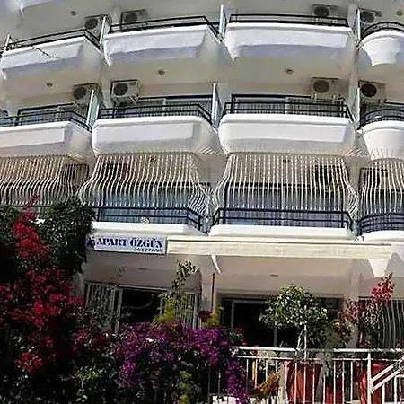 Ozgun Hotell 3*